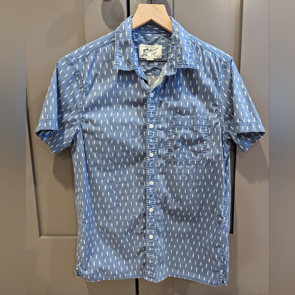 American Eagle Men’s Button Down Short Sleeve Shirt